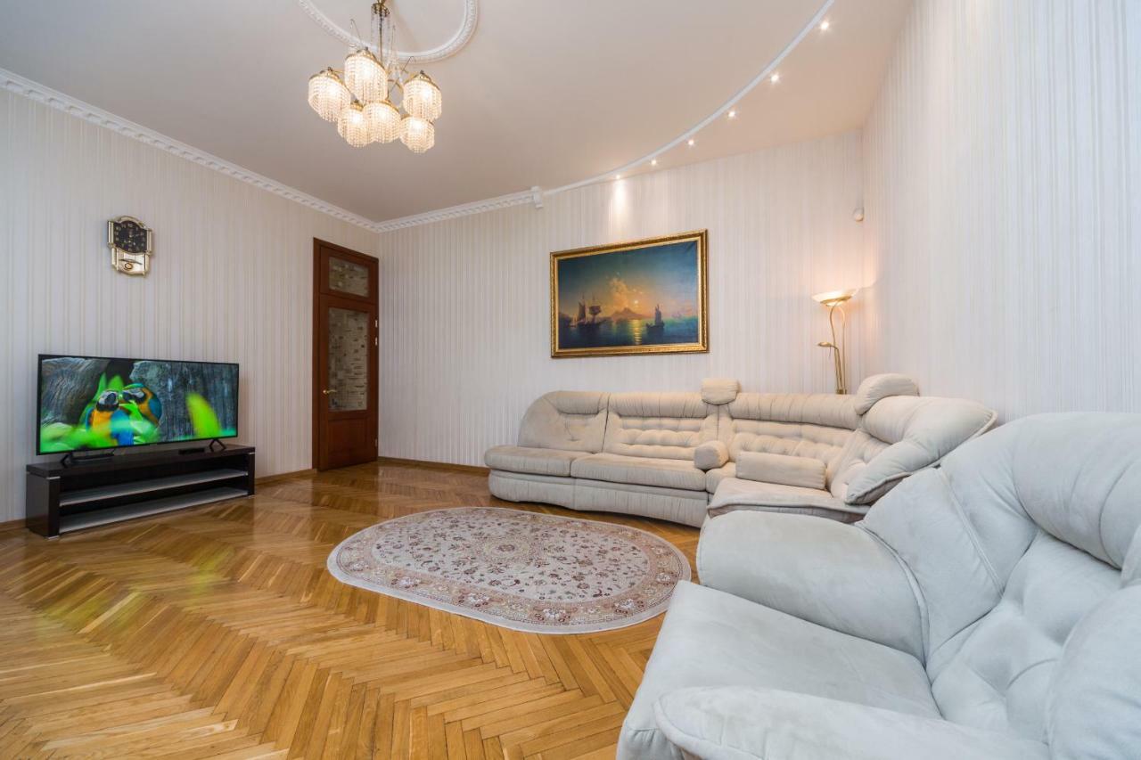 Apartamenty Na Sofievskoy Odessa Esterno foto