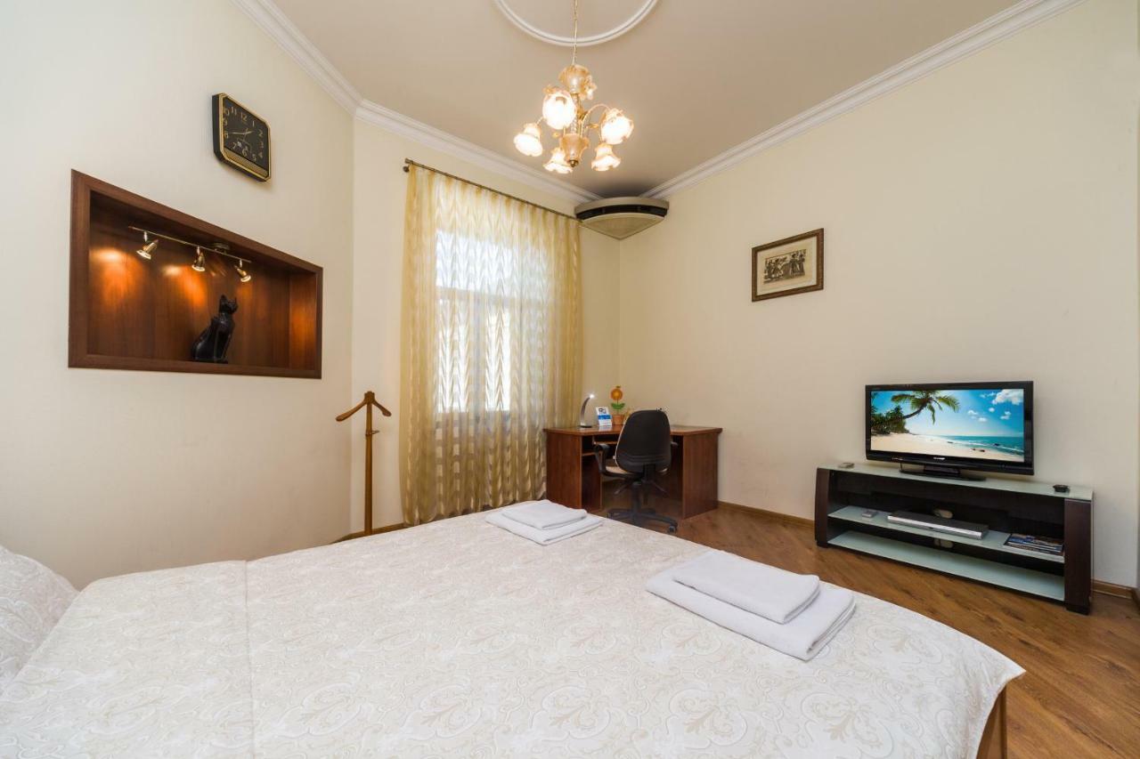 Apartamenty Na Sofievskoy Odessa Esterno foto