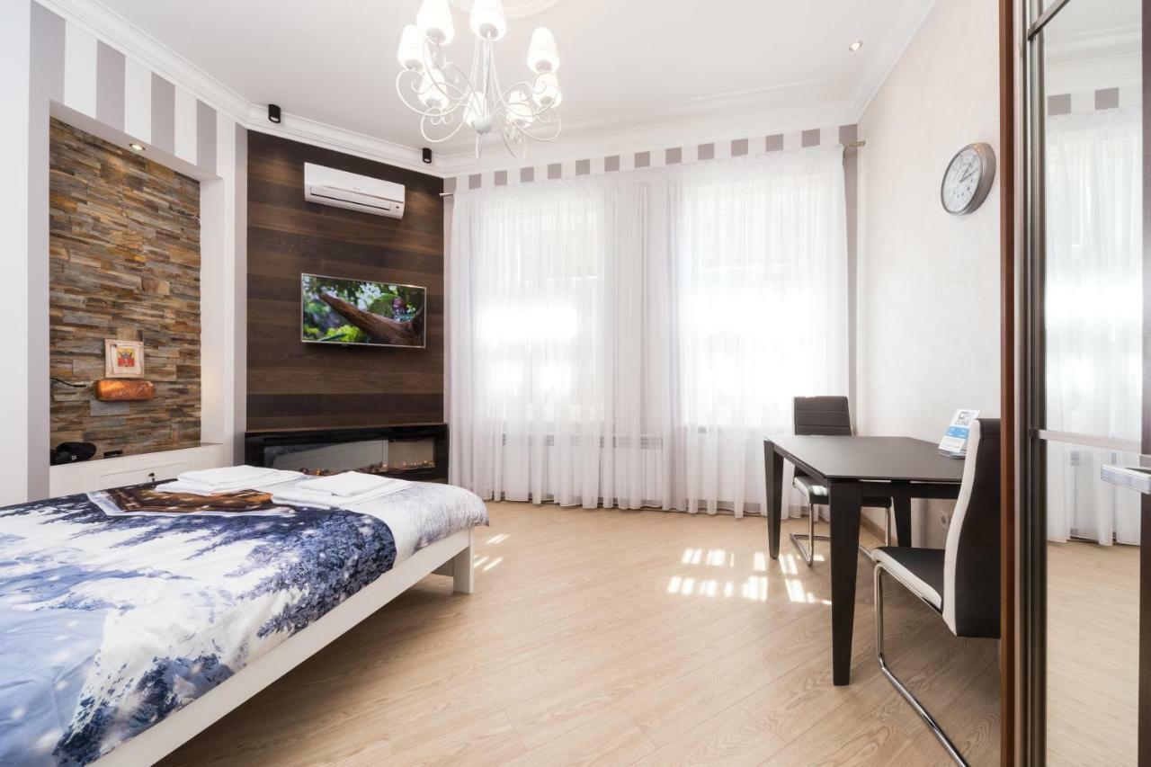 Apartamenty Na Sofievskoy Odessa Esterno foto